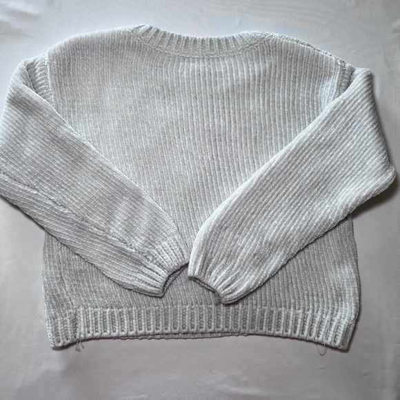 Disney Kids Sweater with Pink Minnie Mouse - Picture 7 of 7